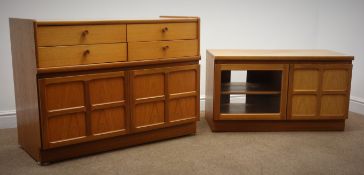 Parker Knoll teak side cabinet, four drawers above two cupboards, on plinth base (W102cm, H76cm,