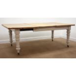 Victorian farmhouse style pine extending dining table, on turned supports, L211cm x W122cm,