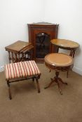 Nest of three walnut occasional tables (W50cm, H63cm, D35cm) a Regency style small drum table,