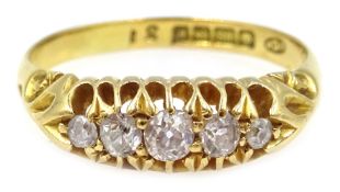 Edwardian five stone diamond ring, Birmingham 1909 Condition Report Approx 3.