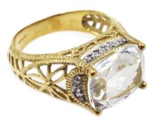 9ct gold clear stone set dress ring, hallmarked Condition Report Approx 4.