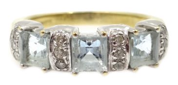 9ct gold aquamarine and diamond ring, hallmarked Condition Report Approx 3.