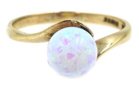 9ct gold single stone opal ring, hallmarked Condition Report Approx 2gm,