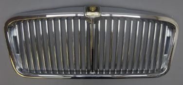 Jaguar chrome radiator grill, H29cm x W65cm Condition Report <a href='//www.