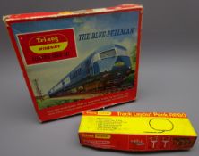 Tri-ang Hornby '00' gauge - The Blue Pullman electric train set, boxed,