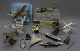 Various makers - nine models of aircraft and helicopters by Corgi Aviation Archive etc,
