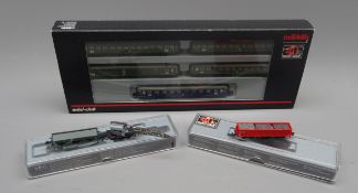 Marklin Mini-Club 'Z' gauge - 87400 set of five passenger coaches,