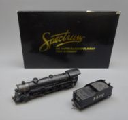 Bachmann 'H0/00' gauge - Spectrum Master Railroader Series USRA Light 4-8-2 Mountain Locomotive
