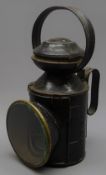 B.R (E) Kerosene Railway lamp, H30cm Condition Report <a href='//www.