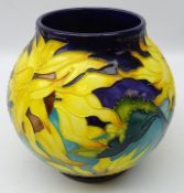 Moorcroft limited edition Topeka pattern globular vase designed by Jeanne McDougall, dated 2000 no.