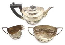 Victorian silver three piece tea set by James Deakin & Sons Sheffield 1898 21oz gross