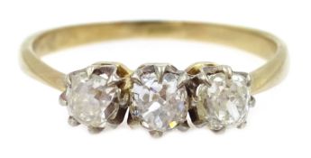 18ct gold (tested) three old cut diamond ring Condition Report Approx 1.