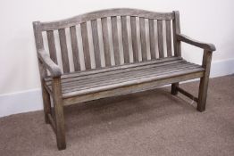 Traditional teak slatted bench, W150cm Condition Report <a href='//www.