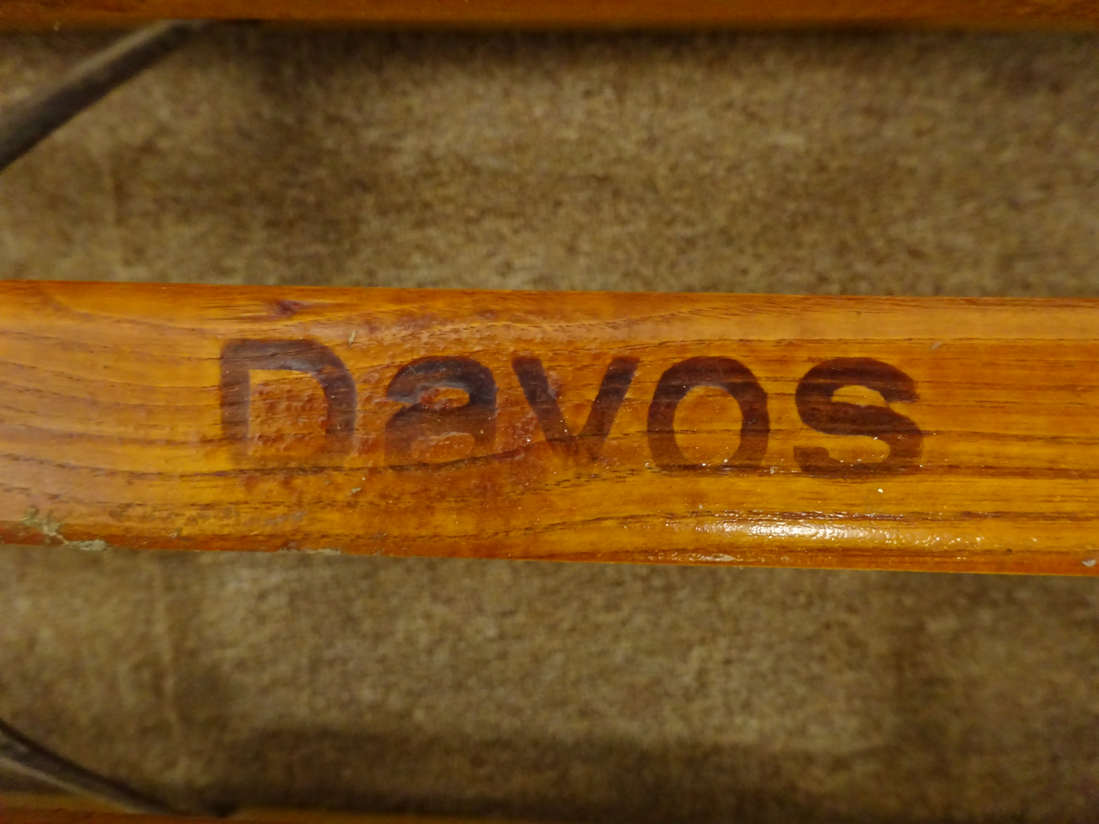 Davos traditional ash toboggan, L115cm Condition Report <a href='//www. - Image 3 of 3