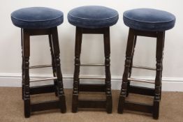 Set three bars stools, upholstered seats, turned supports,
