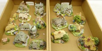 Ninteen Lilliput Lane Special/ Limited edition cottages,