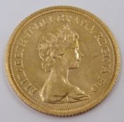 Queen Elizabeth II 1979 gold full sovereign Condition Report <a href='//www.