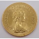 Queen Elizabeth II 1979 gold full sovereign Condition Report <a href='//www.
