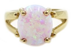 9ct gold single stone opal ring, hallmarked Condition Report Approx 5.