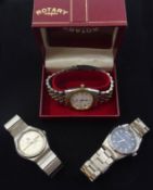 Roamer quartz stainless steel wristwatch, with day/date aperture,