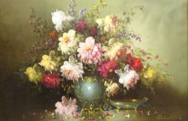 Bela Balogh (Hungarian 1909-1980): Still life Bowl of Flowers,