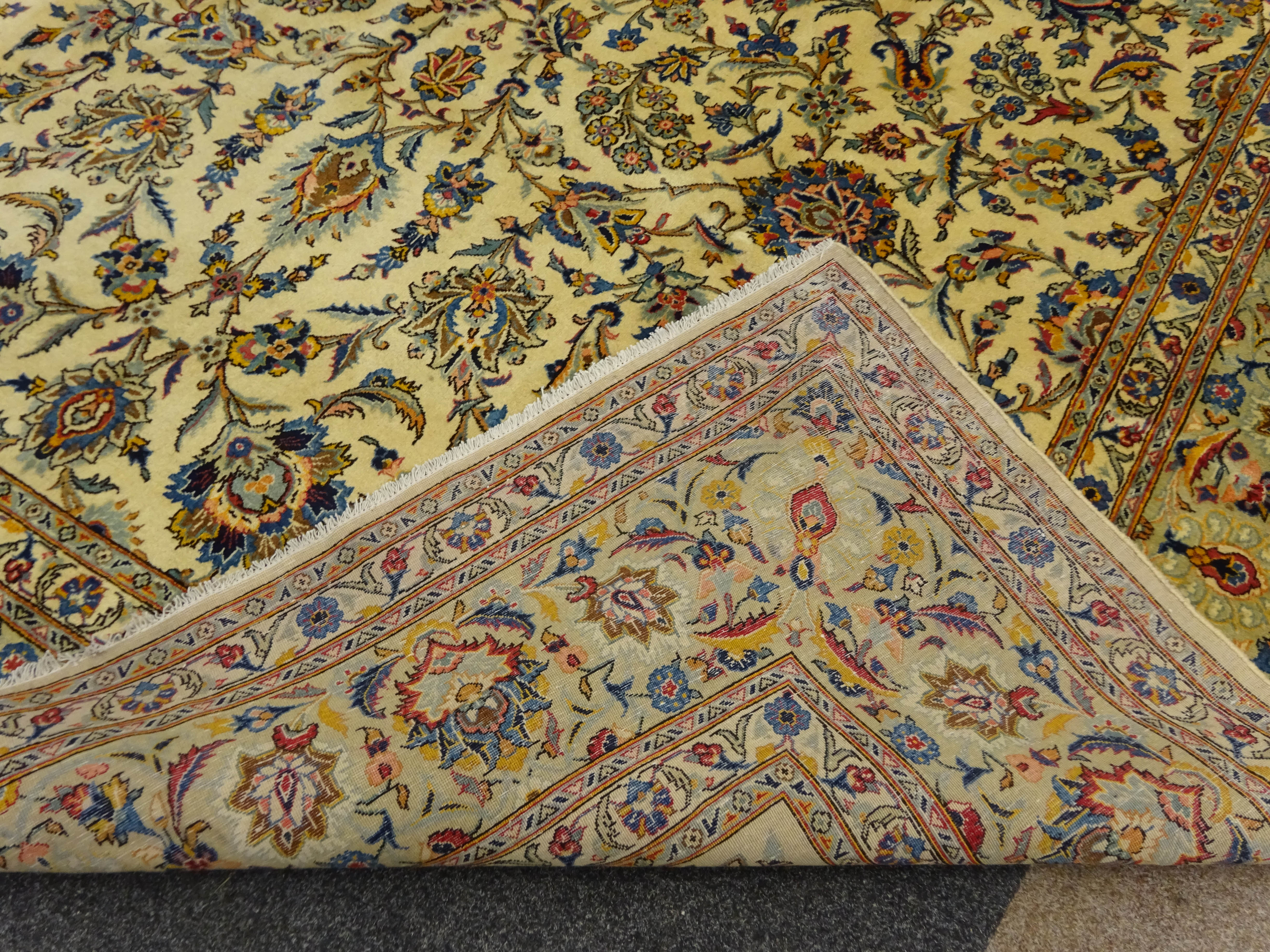 Persian Kashan rug carpet, - Image 5 of 6