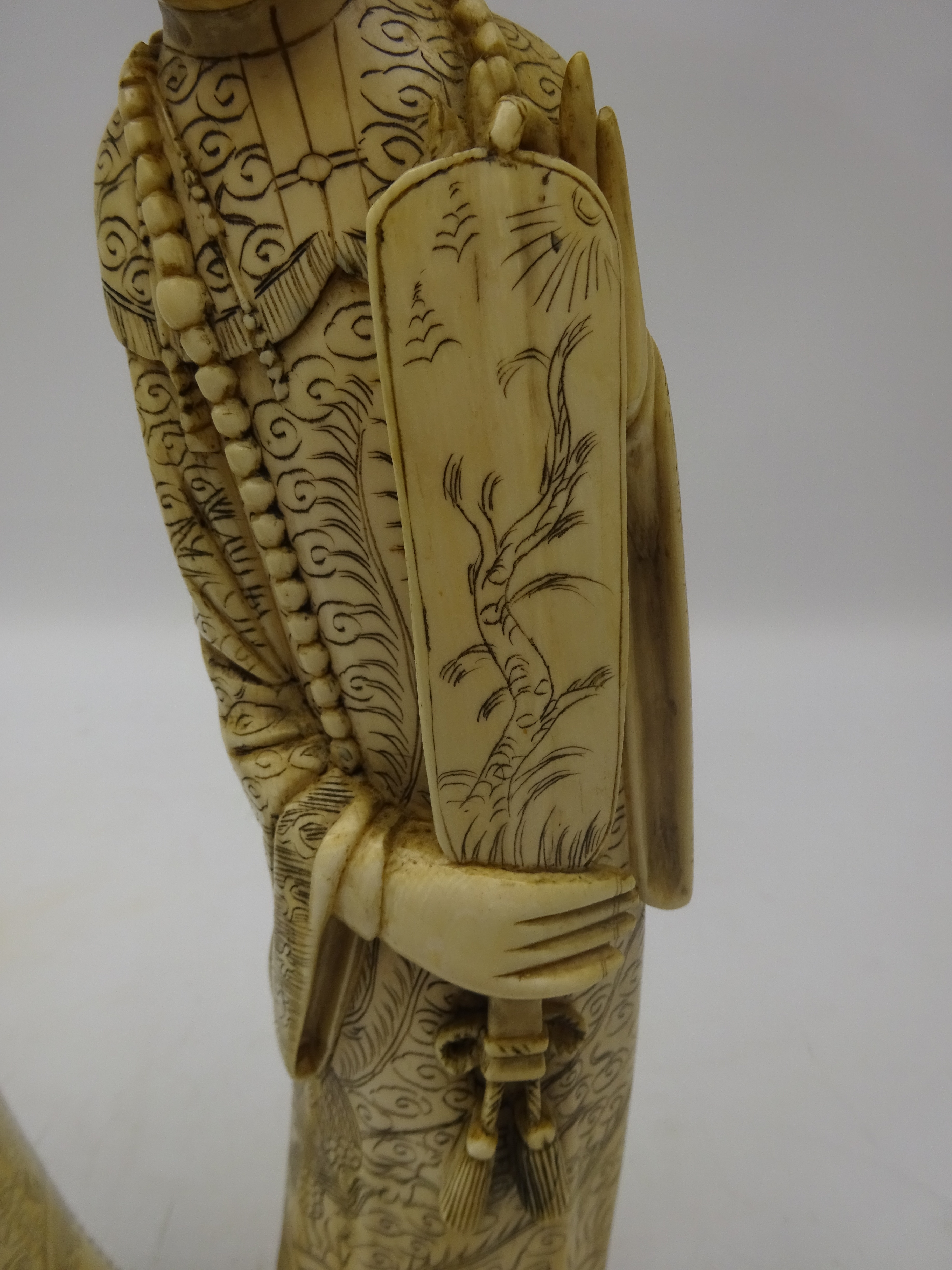 Pair 19th century Chinese carved ivory figures of an Emperor & Empress, - Image 4 of 6