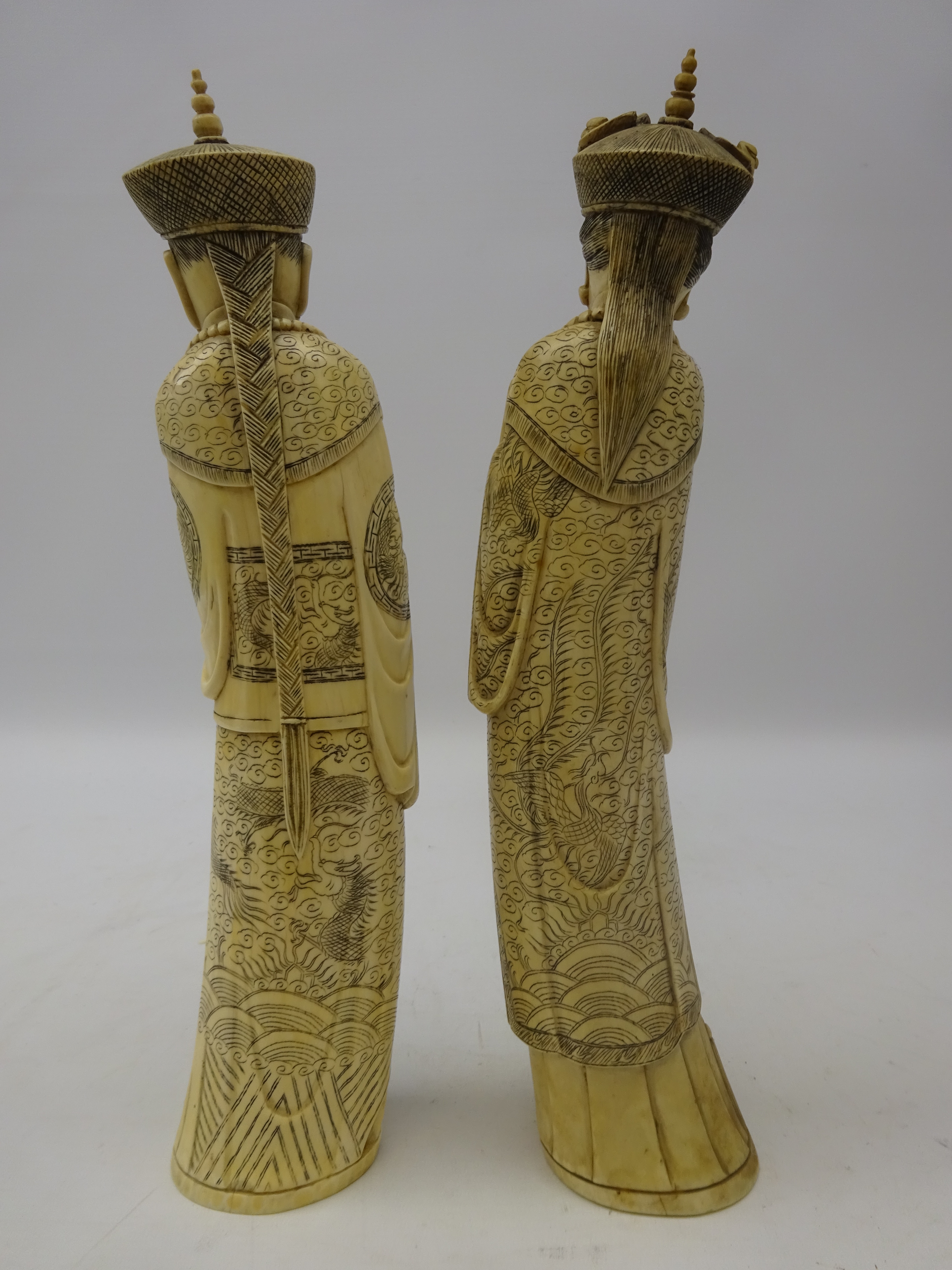 Pair 19th century Chinese carved ivory figures of an Emperor & Empress, - Image 6 of 6