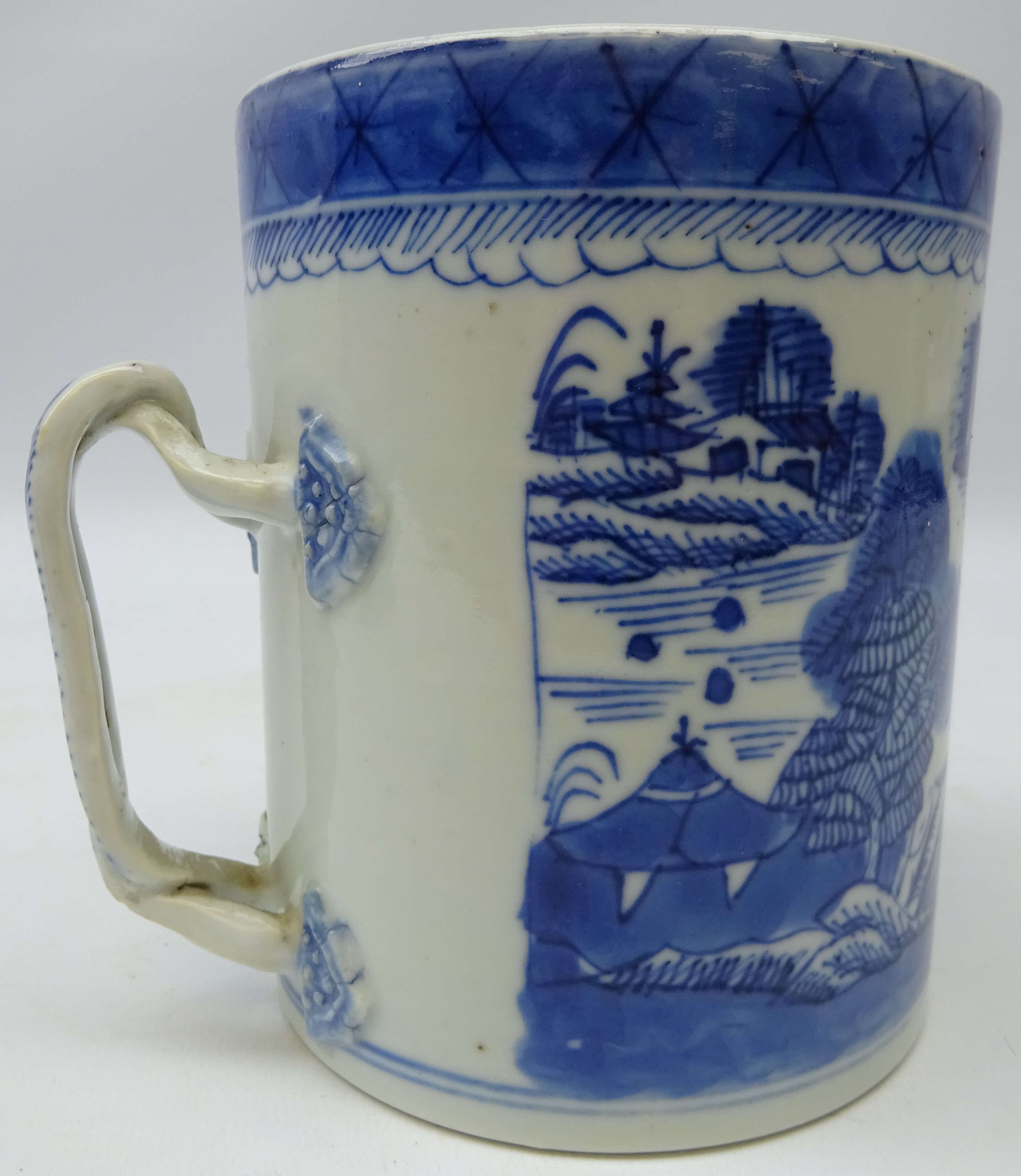 18th century Chinese blue and white tankard decorated with Pagodas in river landscape, - Image 3 of 4