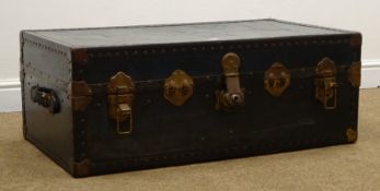 Vintage blue finish travelling trunk, hinged lid with clasps enclosing fitted interior (W91cm,