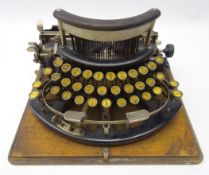 Imperial portable typewriter Model B, stamped serial no.