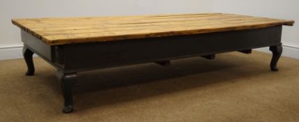 Early 20th century stripped pine coffee table, cabriole feet, W181cm, H37cm,