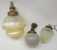 Early 20th century wall mounted light fitting,