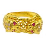 22ct gold diamond and ruby double tiger ring stamped 916 Condition Report size