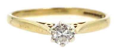 9ct gold single stone diamond ring, hallmarked Condition Report Approx 1.