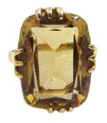 9ct gold (tested) citrine ring,