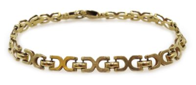 Gold link bracelet hallmakred 9ct, approx 8.