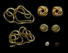 Two pairs 9ct gold rope twist ear-rings, gold oddments approx 10.