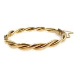 Victorian rose gold rope twist hinged bangle cased 8.