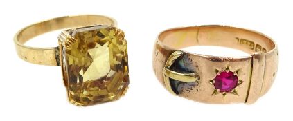 Edwardian 9ct gold stone set buckle ring, Birmingham 1910 and gold citrine ring,