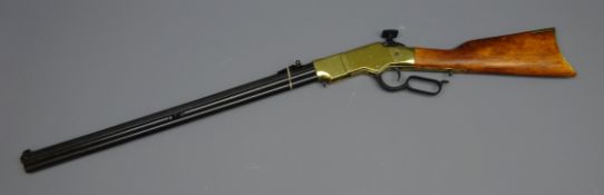 Denix Replica 1860 Henry rifle, new in box Condition Report <a href='//www.