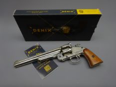 Denix Replica Smith & Wesson single action long barrel pistol, nickel finish,