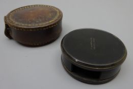 Right angle viewer by F. Barker & Son, black japanned drum shape body in leather carrying case D5.