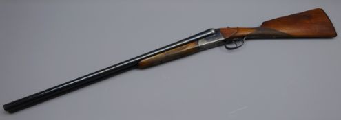 Laurona 12 bore side by side shot gun, twin trigger auto safety ejector, 66cm barrels stamped 18.