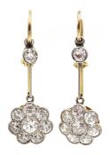 Pair of gold diamond daisy pendant earrings Condition Report 3.