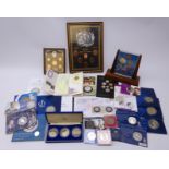 Collection of mostly modern commemorative Great British coins including,