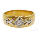 22ct gold solitaire old cut diamond ring, London 1909 Condition Report 10.