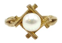 9ct gold rustic set pearl ring hallmarked Condition Report size N 3.