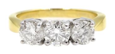 18ct gold diamond three stone ring, hallmarked, diamonds 1.