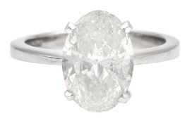 18ct white gold oval diamond solitaire ring, hallmarked, diamond 2.